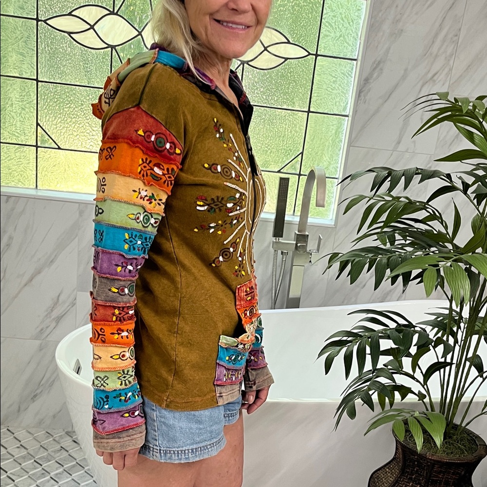 Multicolor Sunburst Zip-Up Sweater By Rising Inte… - image 2